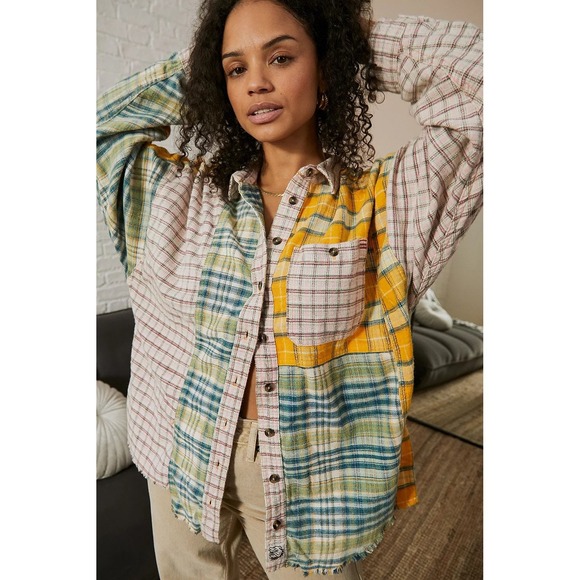 BDG Tops - BDG Urban Outfitters Patchwork Plaid Flannel Shirt Oversized Raw Hem Small